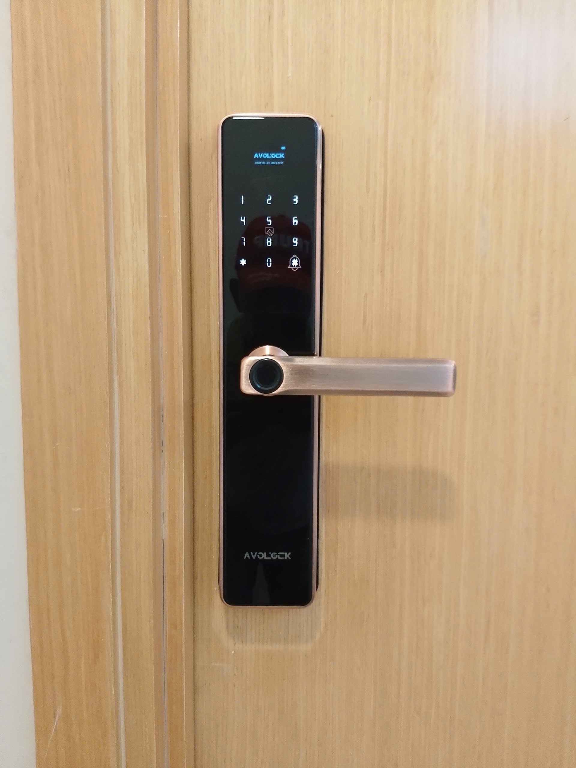 khóa vân tay AVOLOCK AV-69 có app wifi